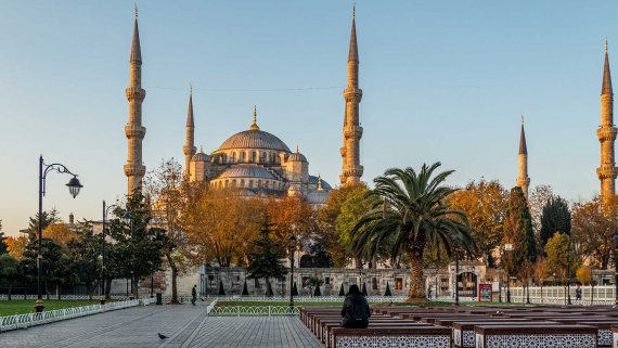 Fly, Stay & Rail London to Istanbul Adventure Hosted Small Group Tour